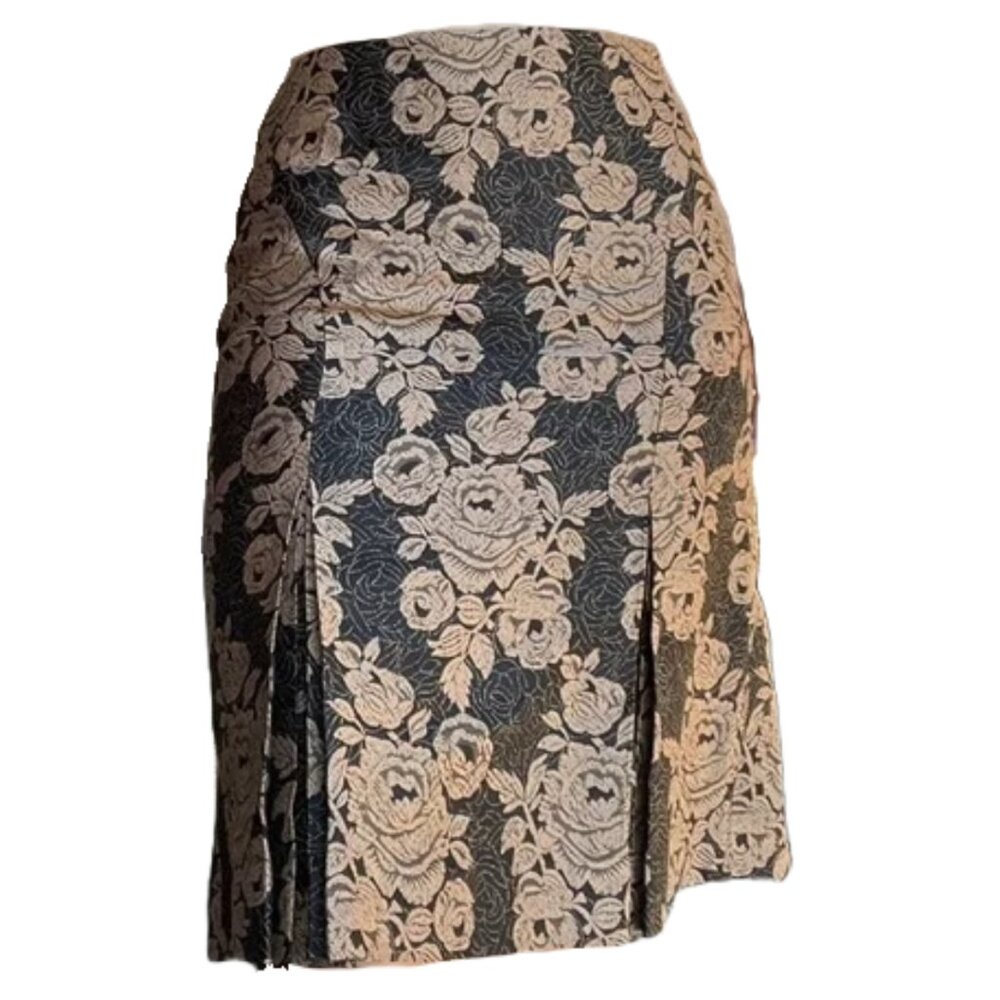 Ann Taylor Flute Skirt with Metallic Floral Pattern - Sz 8P